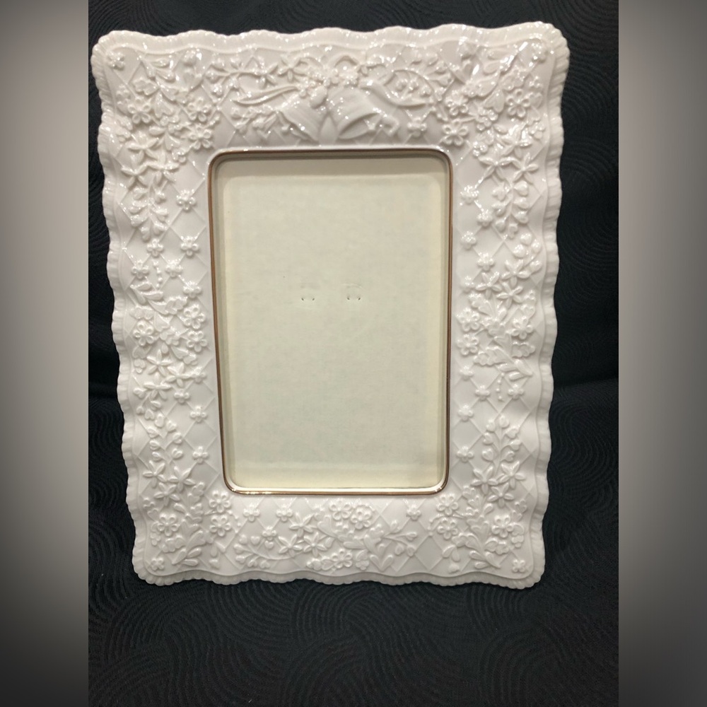 Ceramic Wedding Frame